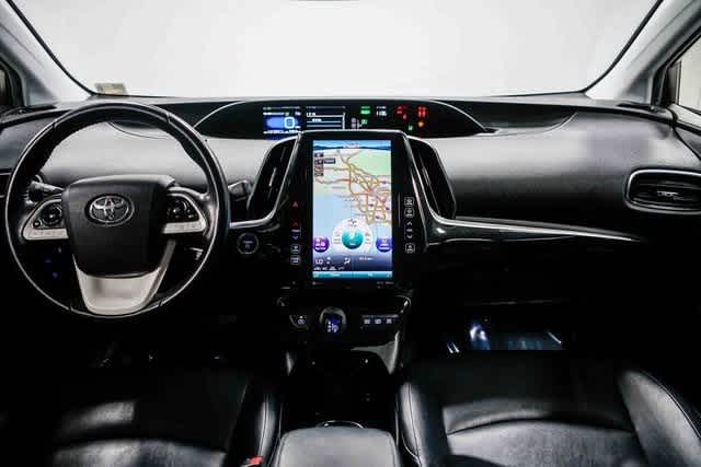 Thumbnail: 2019 Toyota Prius Prime - 11