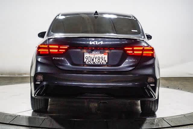 Thumbnail: 2023 Kia Forte - 9