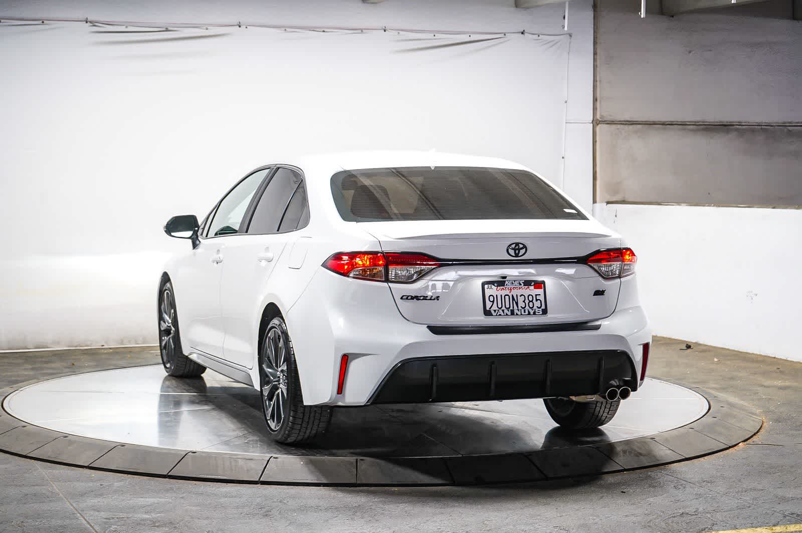 Thumbnail: 2025 Toyota Corolla - 10