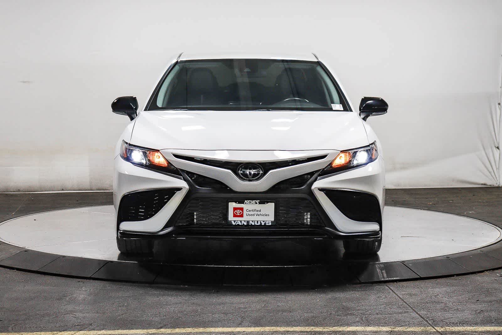 Thumbnail: 2023 Toyota Camry - 6