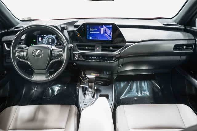 Thumbnail: 2024 Lexus UX - 12