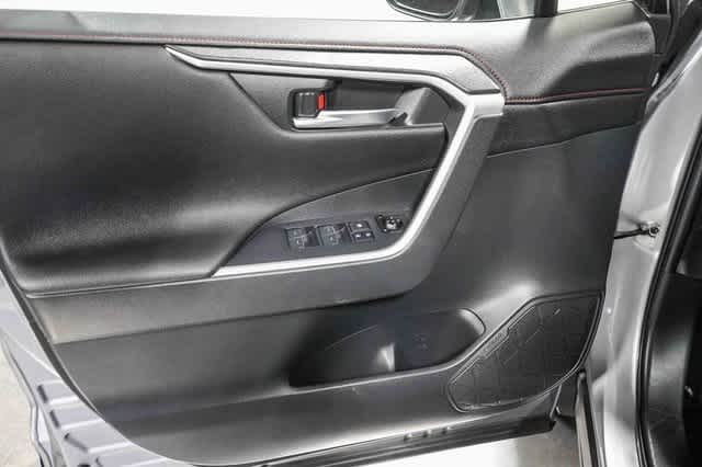 Thumbnail: 2024 Toyota RAV4 - 23