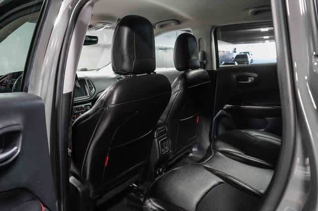 Thumbnail: 2020 Jeep Compass - 18