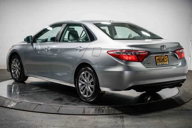 Thumbnail: 2015 Toyota Camry - 3