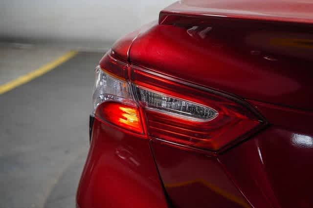Thumbnail: 2020 Toyota Camry - 11