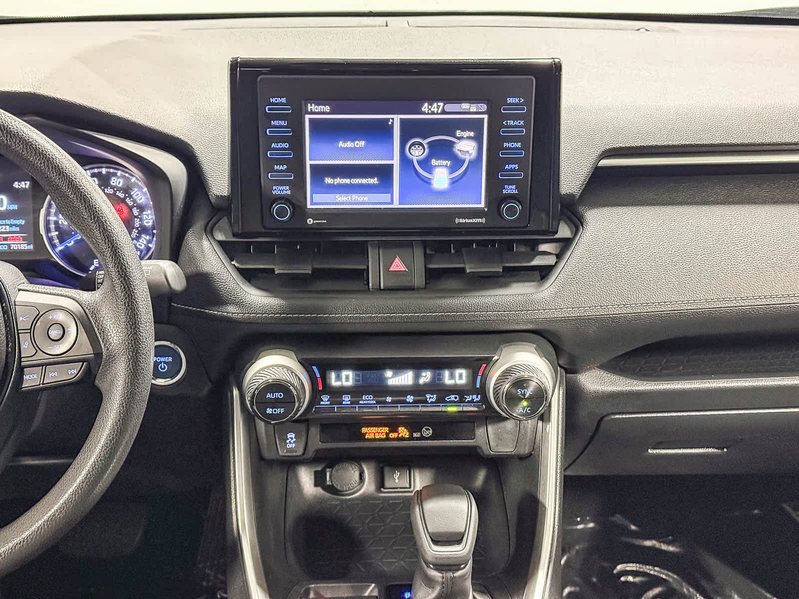 Thumbnail: 2020 Toyota RAV4 - 15