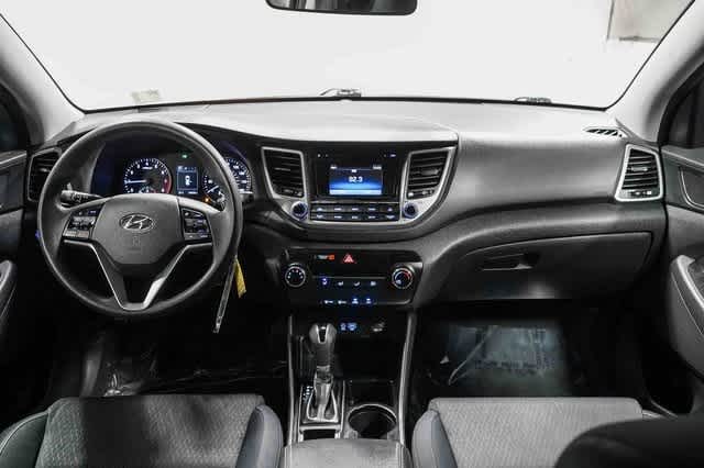 Thumbnail: 2016 Hyundai Tucson - 12