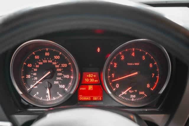 Thumbnail: 2011 BMW Z4 - 22