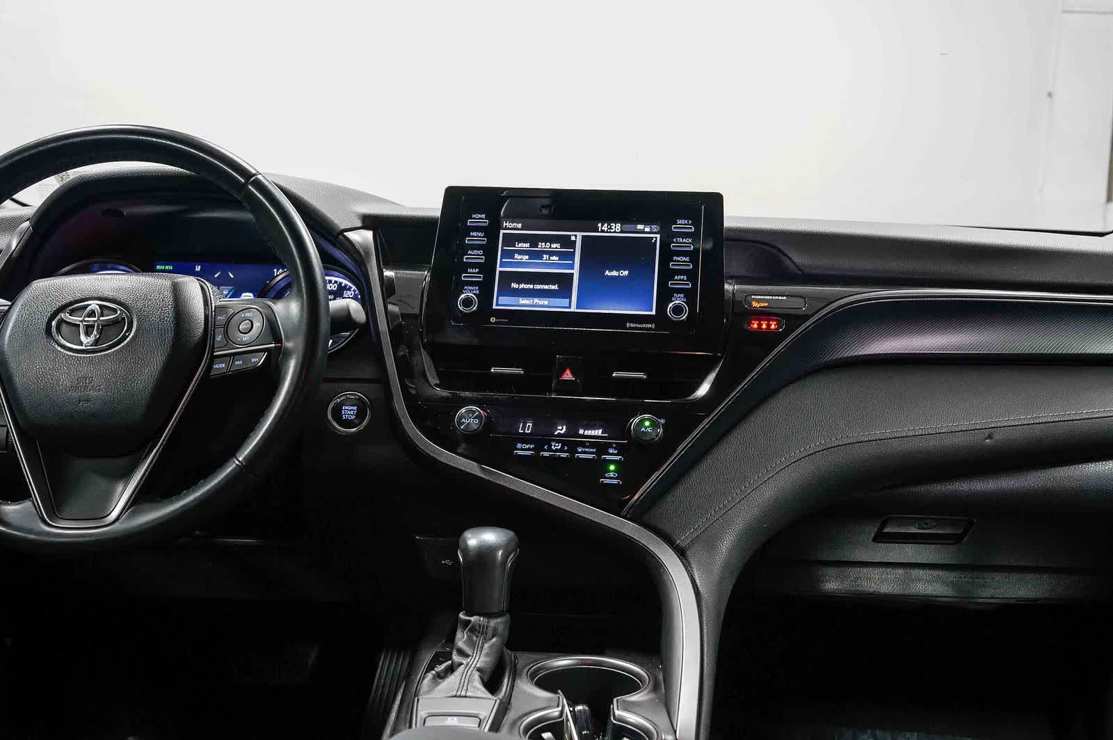 Thumbnail: 2021 Toyota Camry - 14