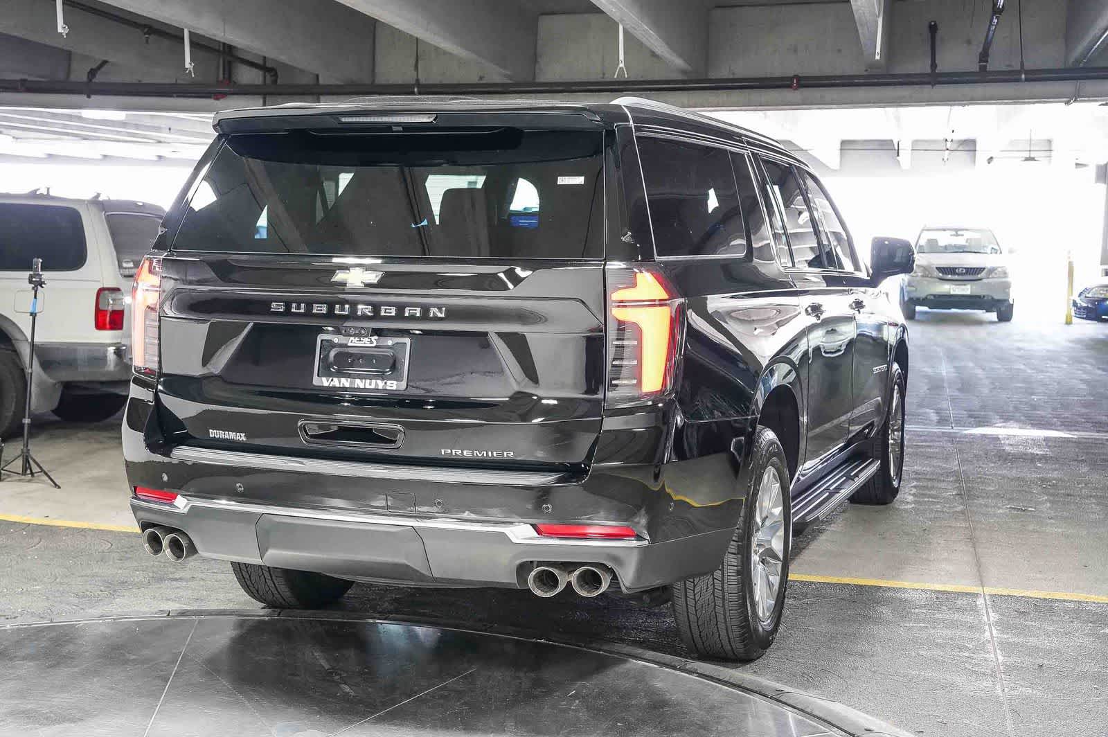 Thumbnail: 2025 Chevrolet Suburban - 26