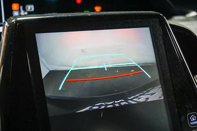 Thumbnail: 2018 Toyota Prius Prime - 24