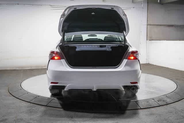 Thumbnail: 2023 Toyota Camry - 26