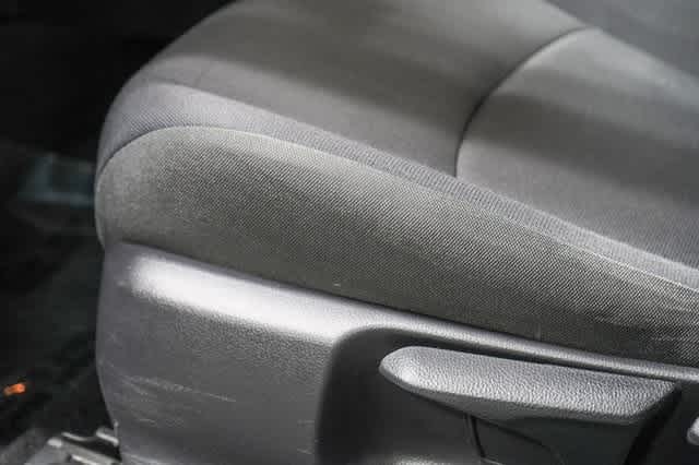 2022 Toyota Corolla LE 23