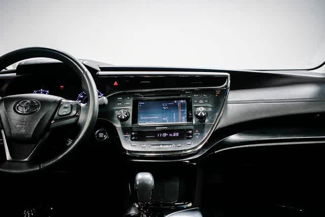 Thumbnail: 2016 Toyota Avalon - 14