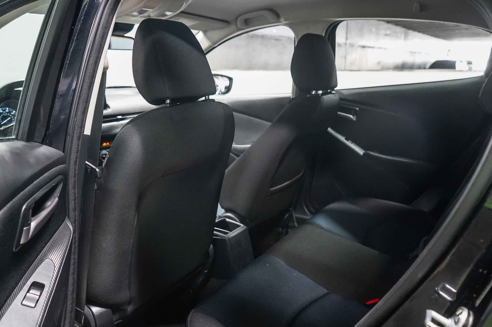 Thumbnail: 2020 Toyota Yaris - 19