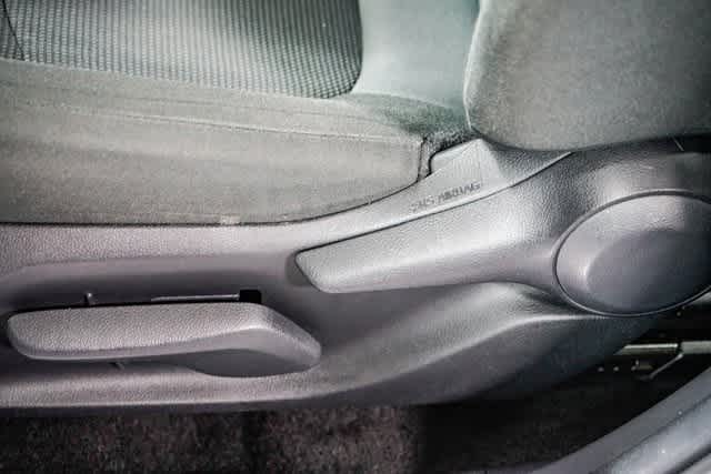 Thumbnail: 2021 Toyota RAV4 - 20