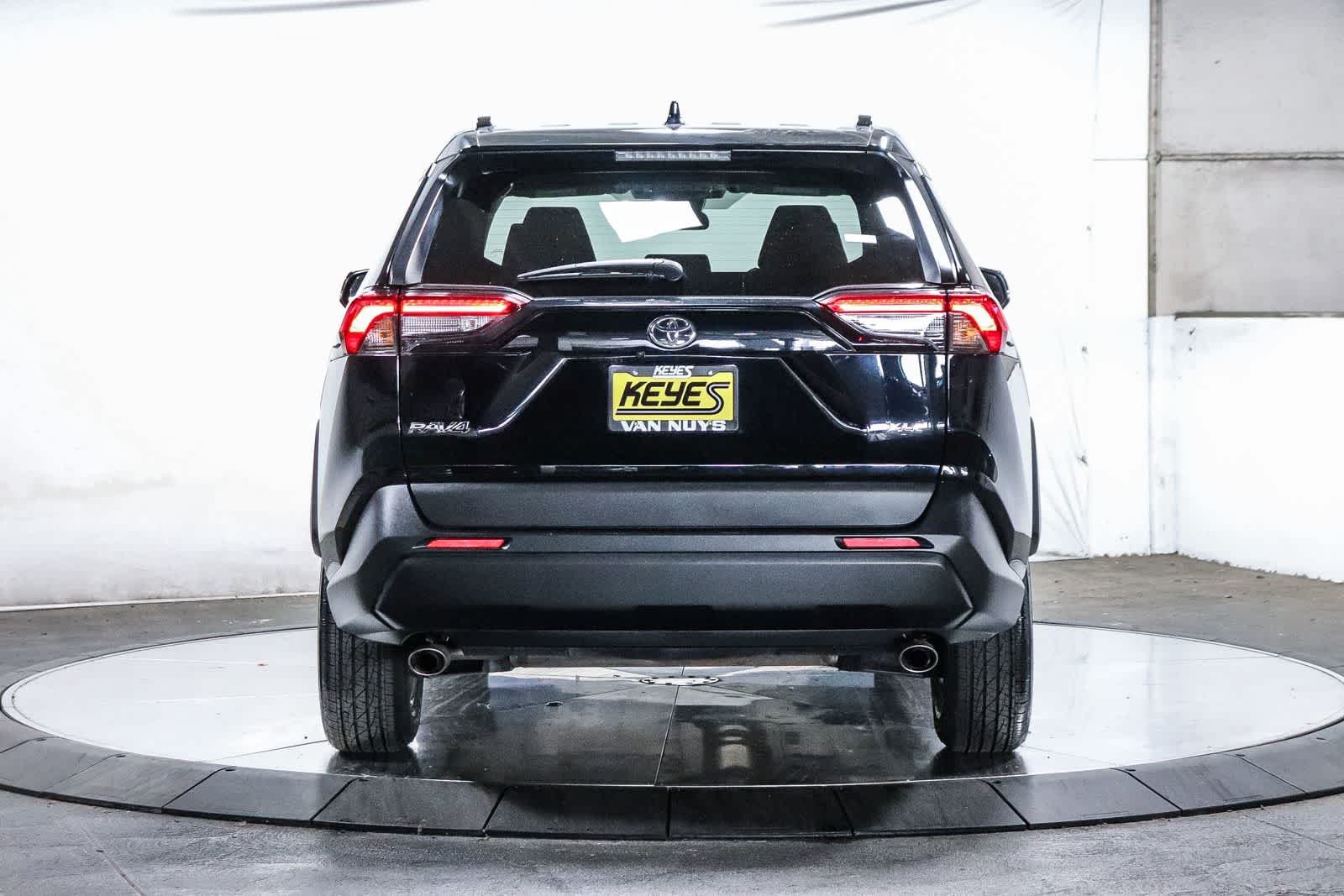 Thumbnail: 2024 Toyota RAV4 - 4