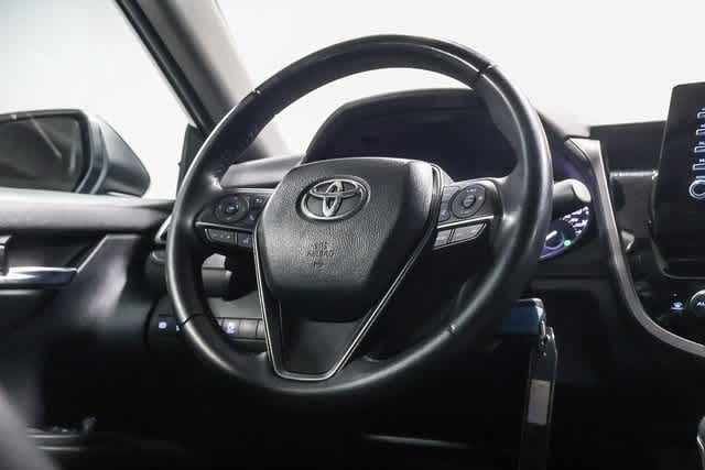 2022 Toyota Camry SE 16
