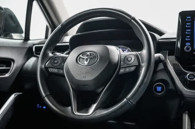 Thumbnail: 2022 Toyota Corolla Cross - 15
