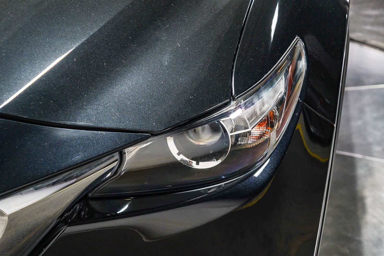 Thumbnail: 2018 Mazda CX-9 - 8