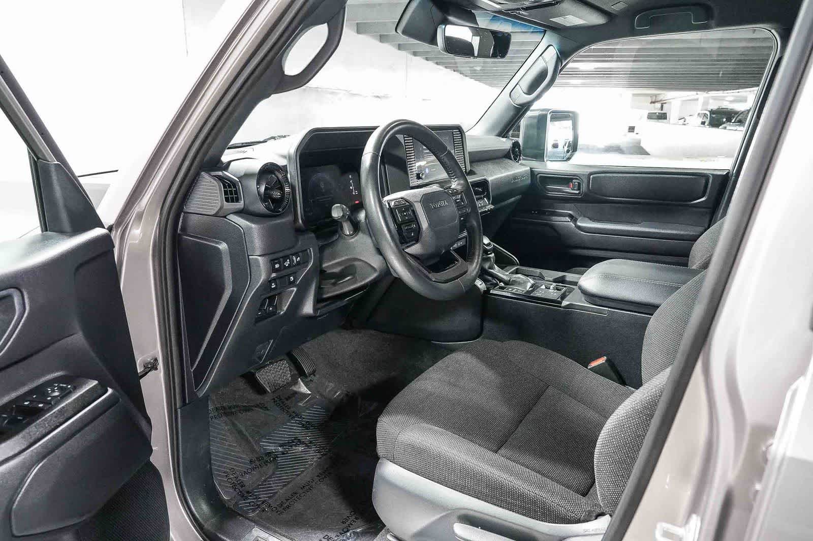 Thumbnail: 2025 Toyota Land Cruiser - 18