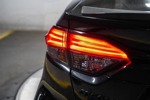 Thumbnail: 2022 Toyota Corolla - 12