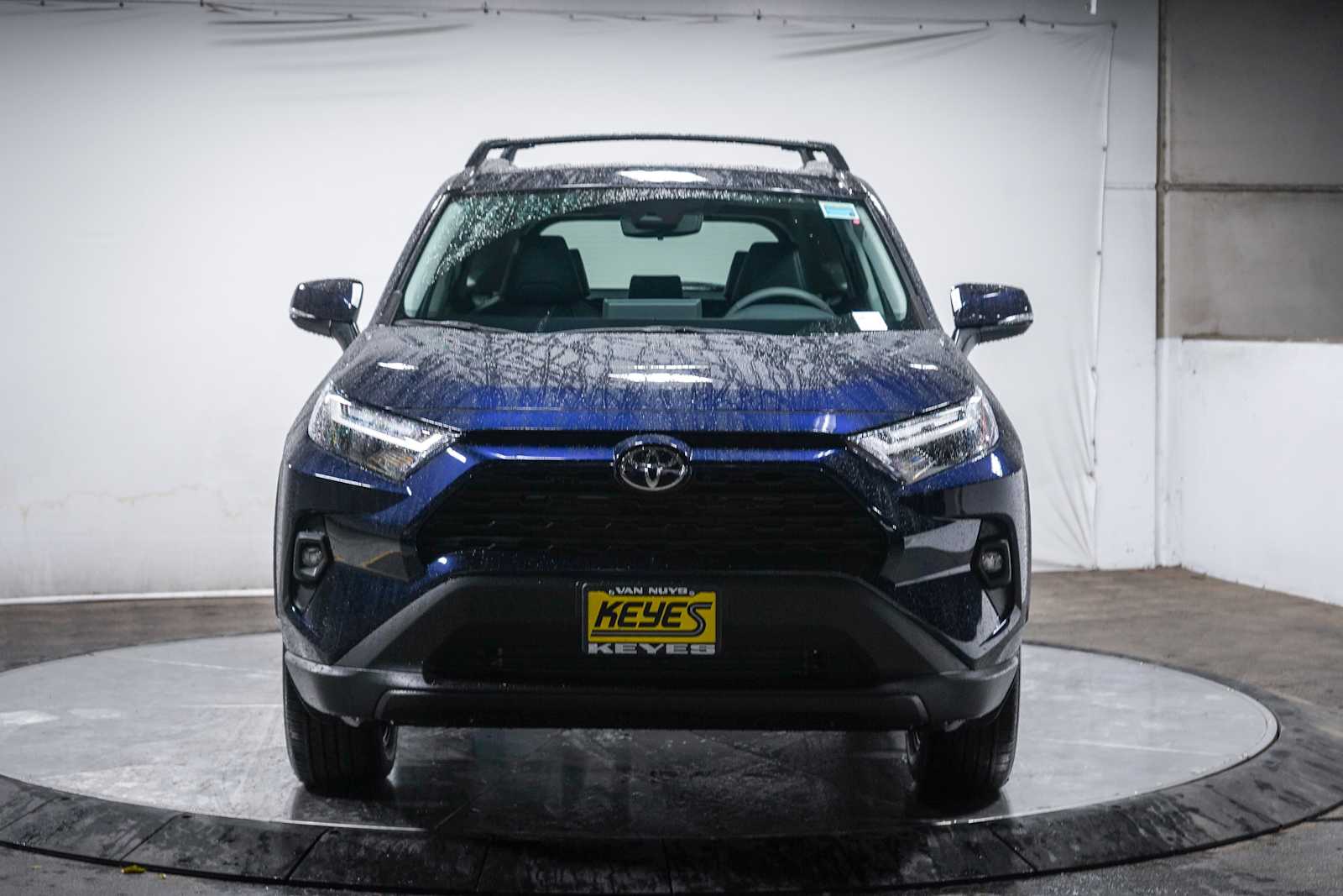 Thumbnail: 2025 Toyota RAV4 - 6