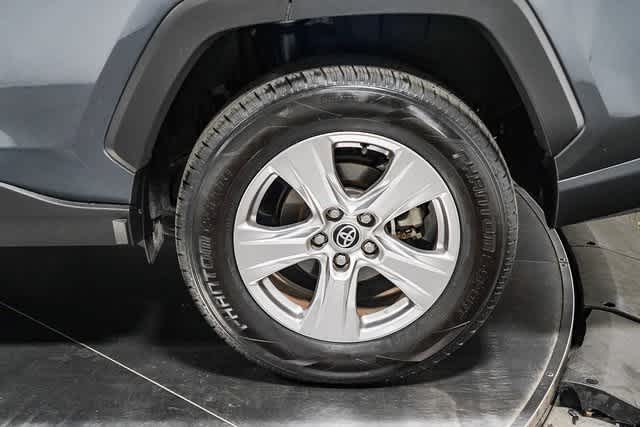 Thumbnail: 2023 Toyota RAV4 - 11