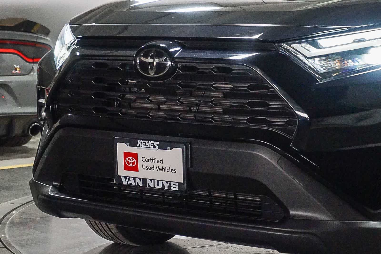 Thumbnail: 2025 Toyota RAV4 - 6