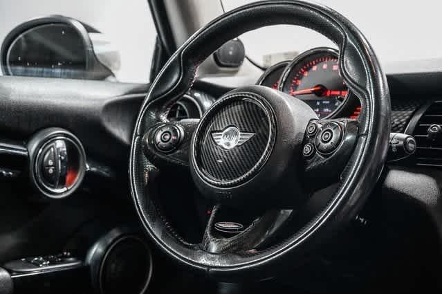 Thumbnail: 2015 MINI Cooper Hardtop - 15