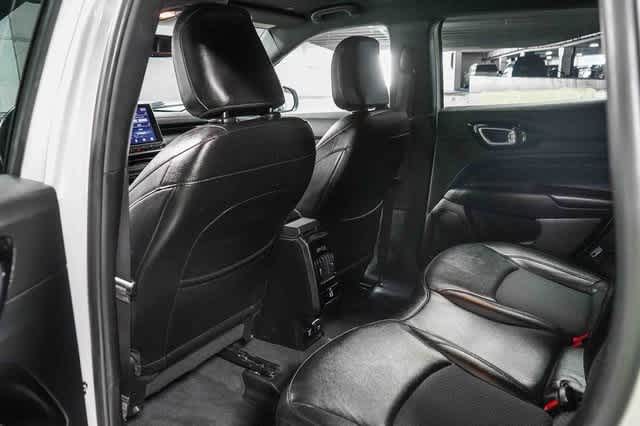 Thumbnail: 2022 Jeep Compass - 18