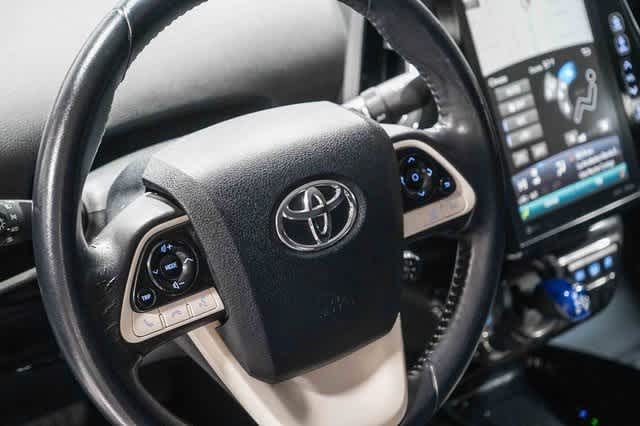 Thumbnail: 2018 Toyota Prius Prime - 21