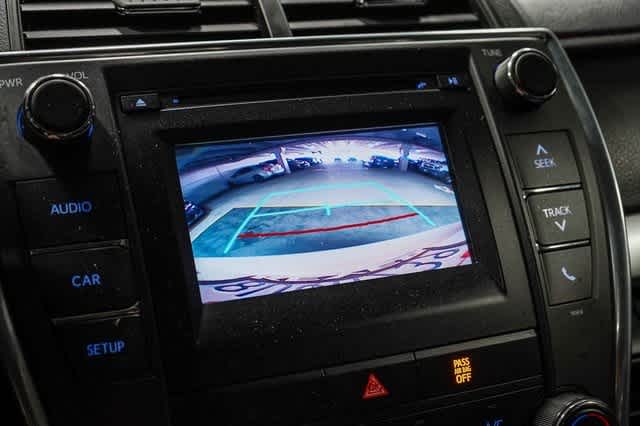 Thumbnail: 2017 Toyota Camry - 26