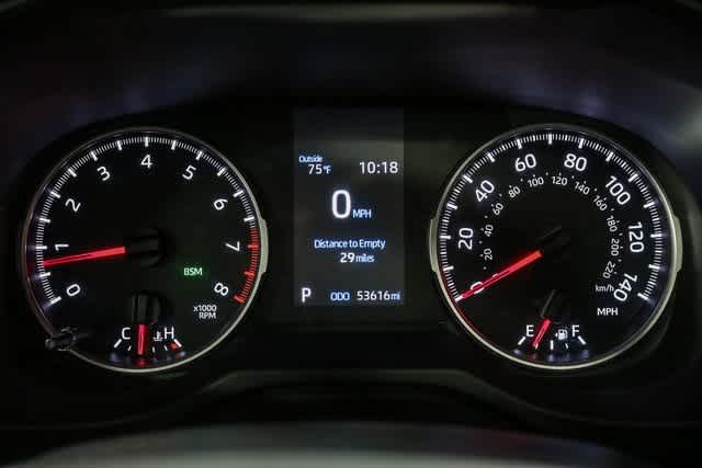 Thumbnail: 2022 Toyota RAV4 - 23