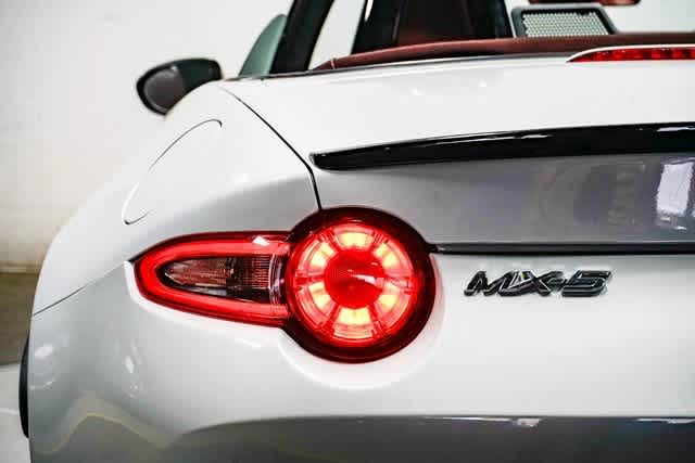 2018 Mazda MX-5 Miata  9