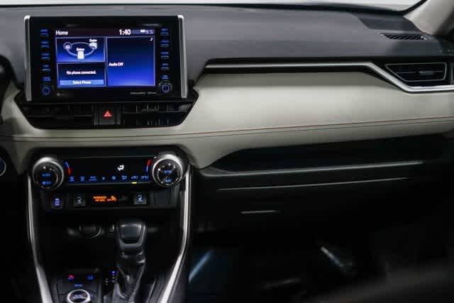 Thumbnail: 2019 Toyota RAV4 - 13