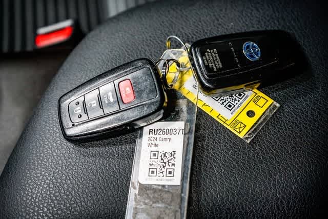 Thumbnail: 2024 Toyota Camry - 30