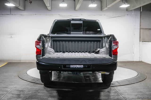 Thumbnail: 2021 Nissan Titan - 5