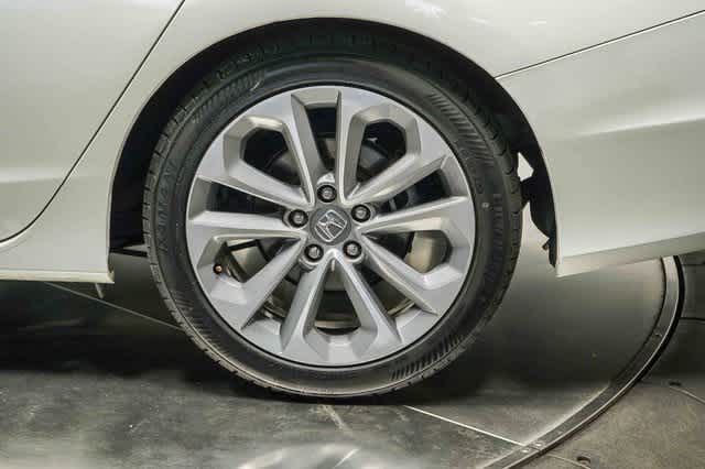 Thumbnail: 2013 Honda Accord - 10