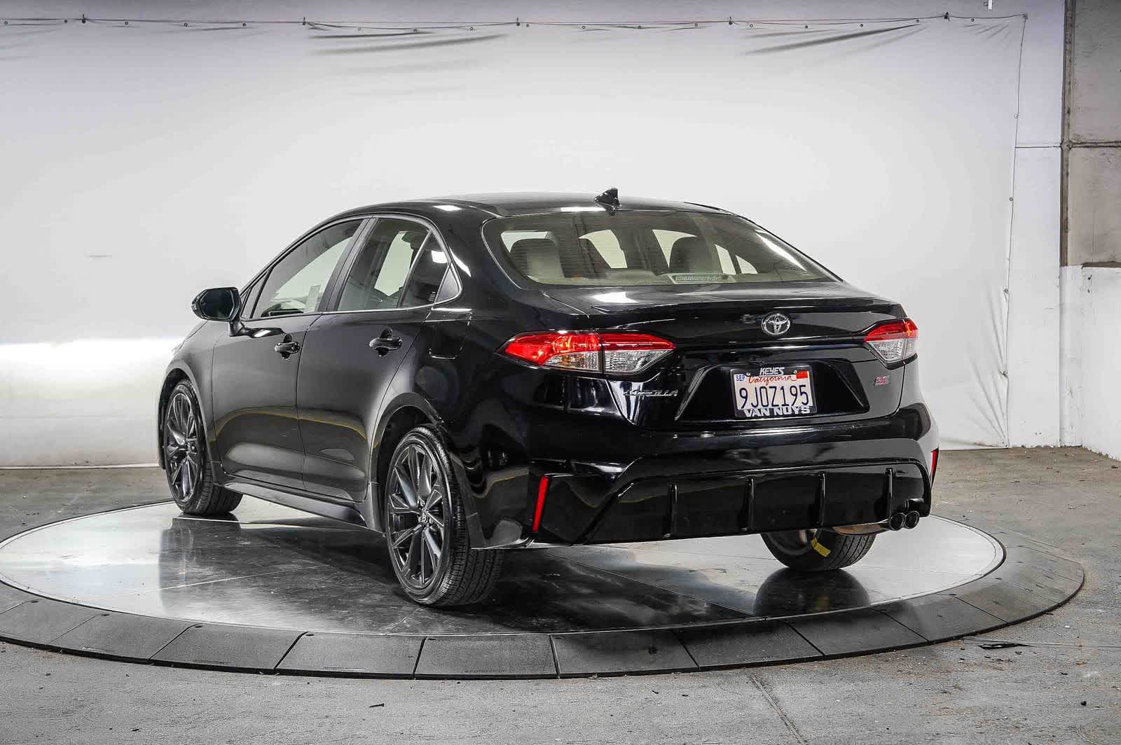 Thumbnail: 2024 Toyota Corolla - 3
