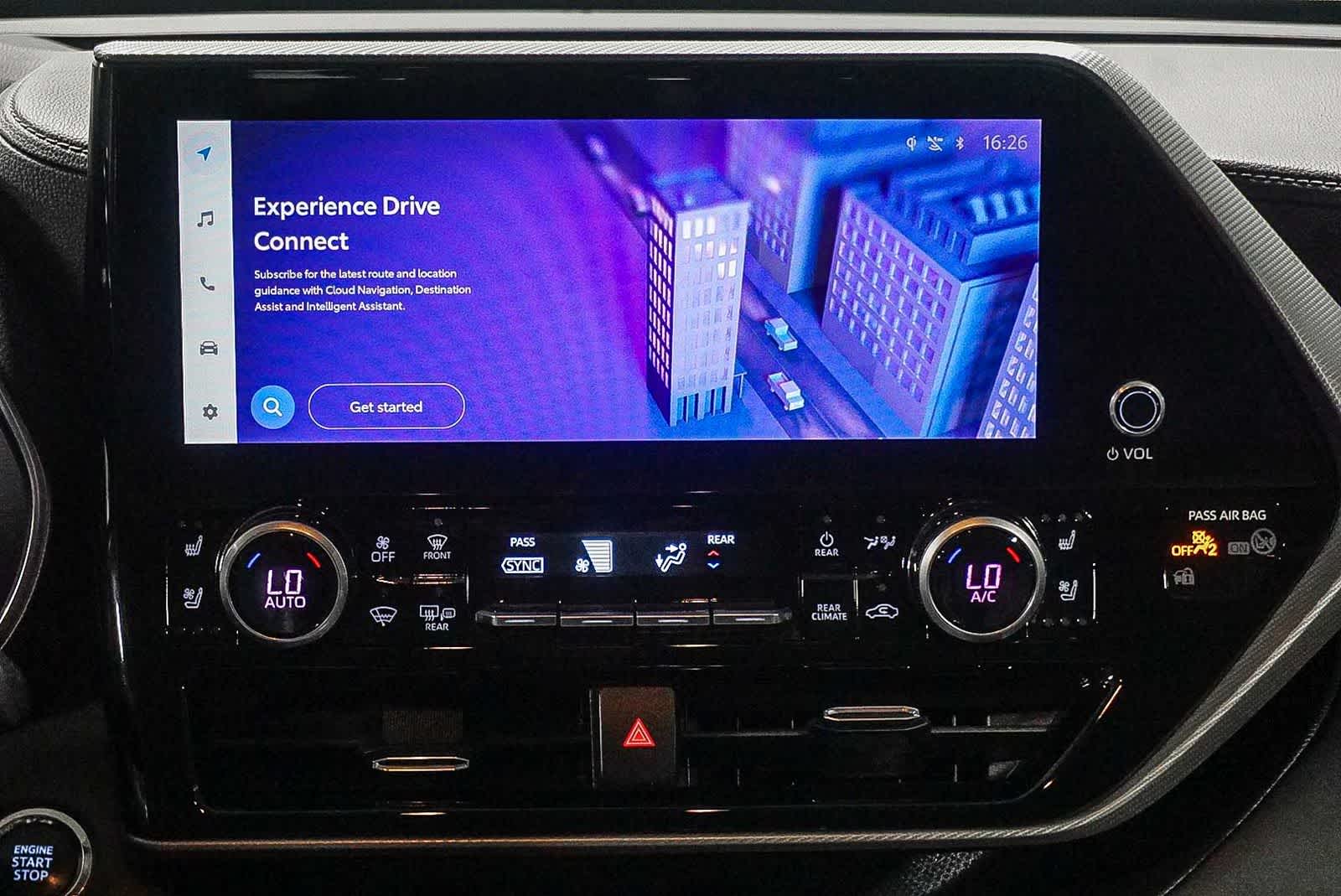 Thumbnail: 2023 Toyota Highlander - 15