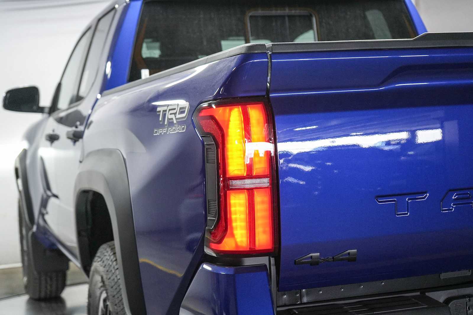 Thumbnail: 2025 Toyota Tacoma - 10