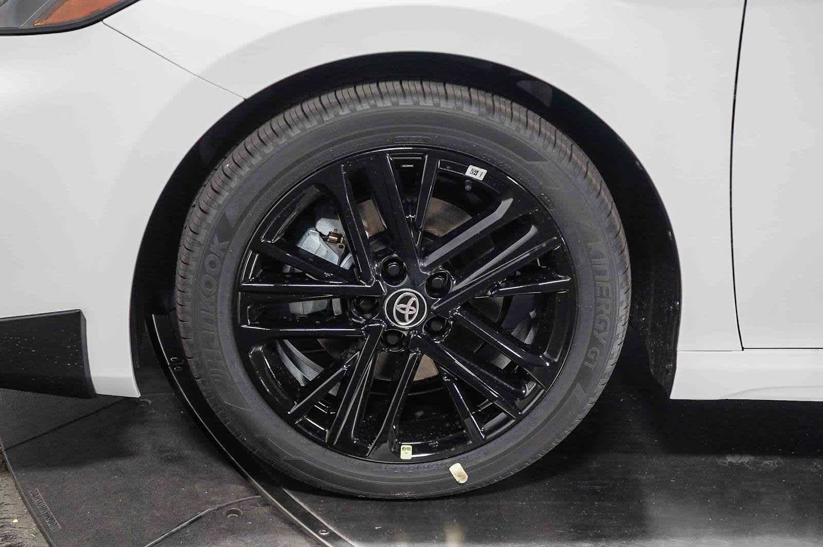 Thumbnail: 2026 Toyota Camry - 10