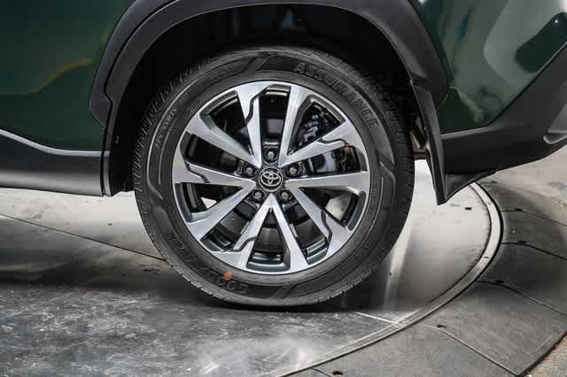 Thumbnail: 2023 Toyota Corolla Cross - 11