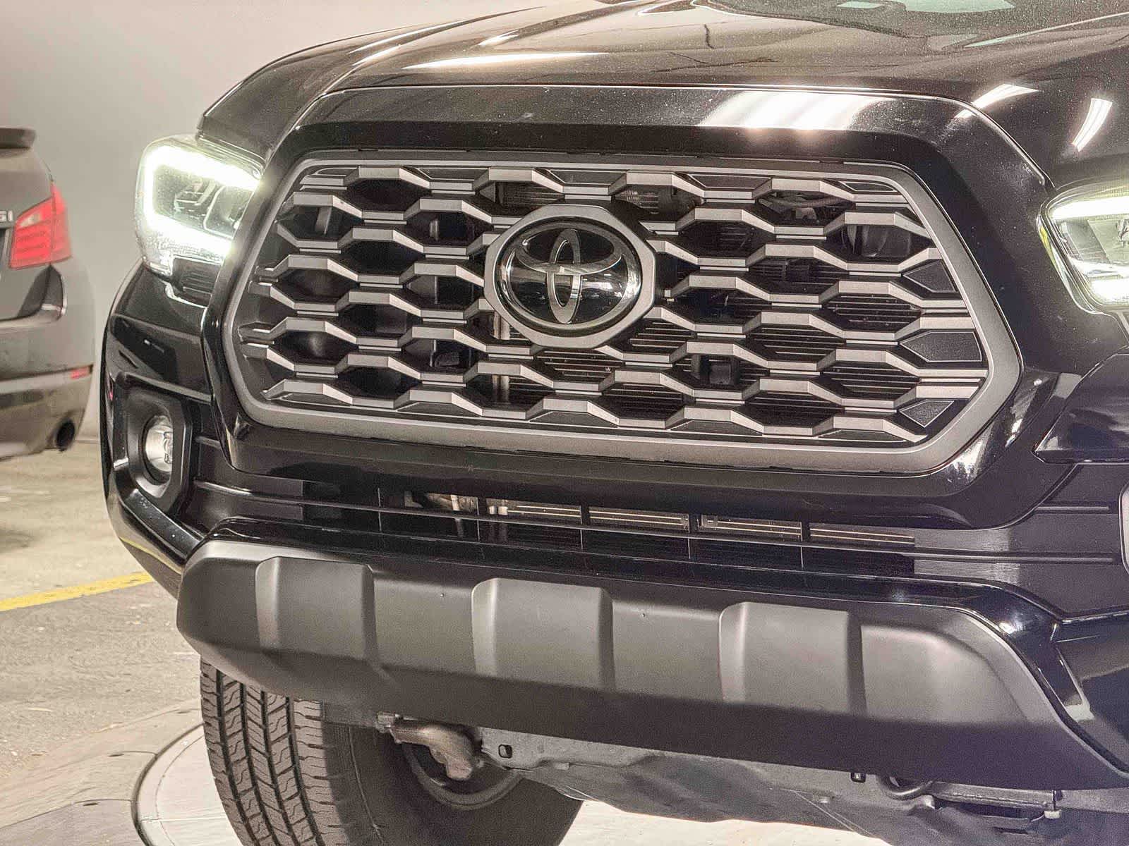Thumbnail: 2023 Toyota Tacoma - 8