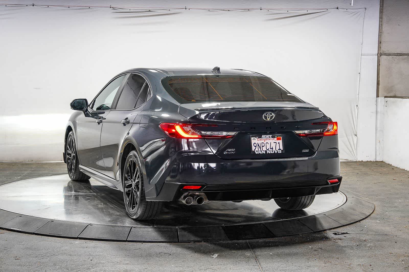 Thumbnail: 2025 Toyota Camry - 3