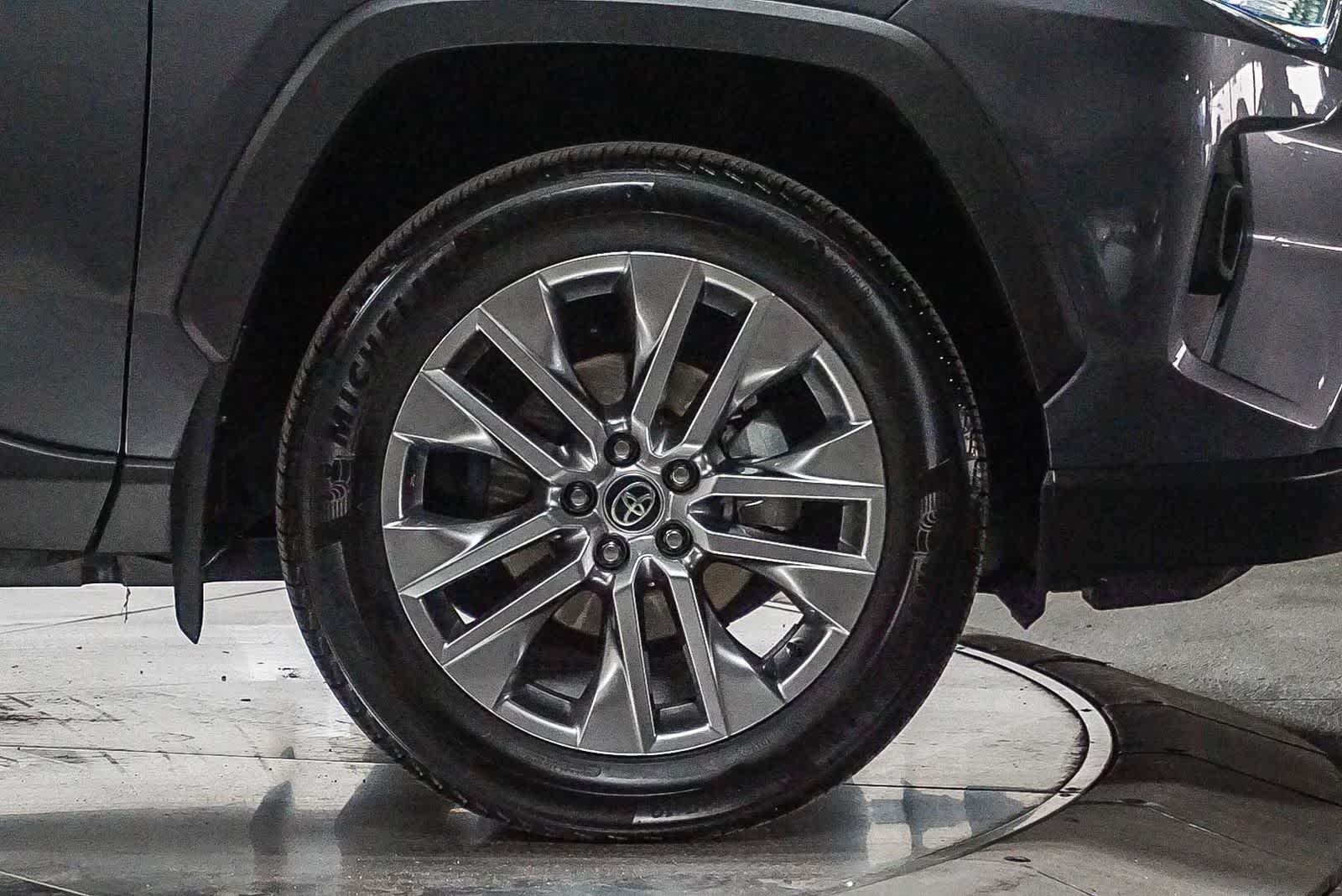 Thumbnail: 2025 Toyota RAV4 - 7