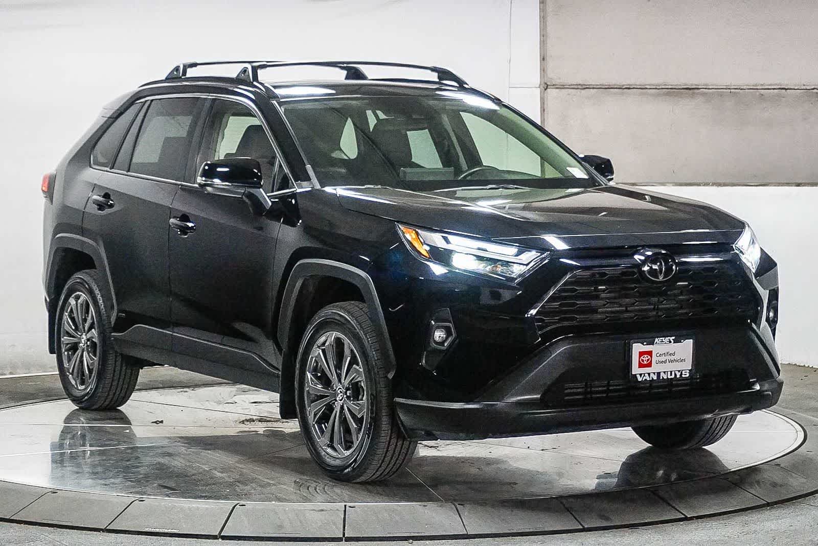 Thumbnail: 2025 Toyota RAV4 - 4