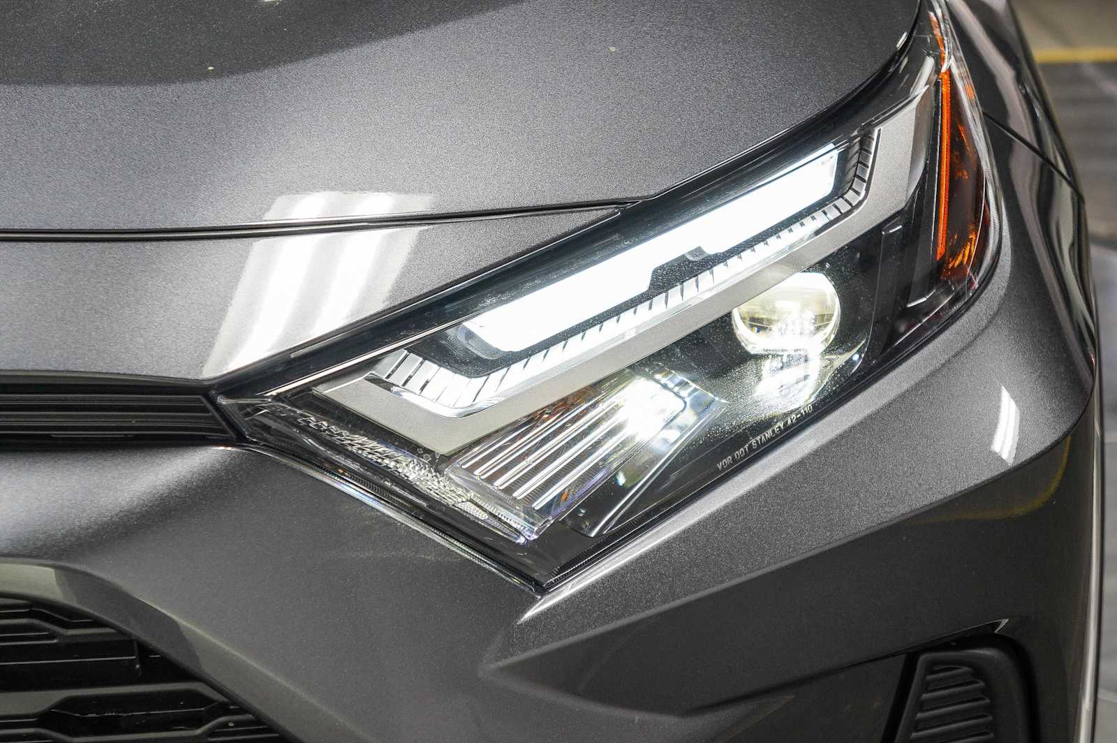 Thumbnail: 2025 Toyota RAV4 - 8