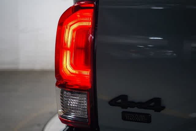 Thumbnail: 2022 Toyota Tacoma - 11